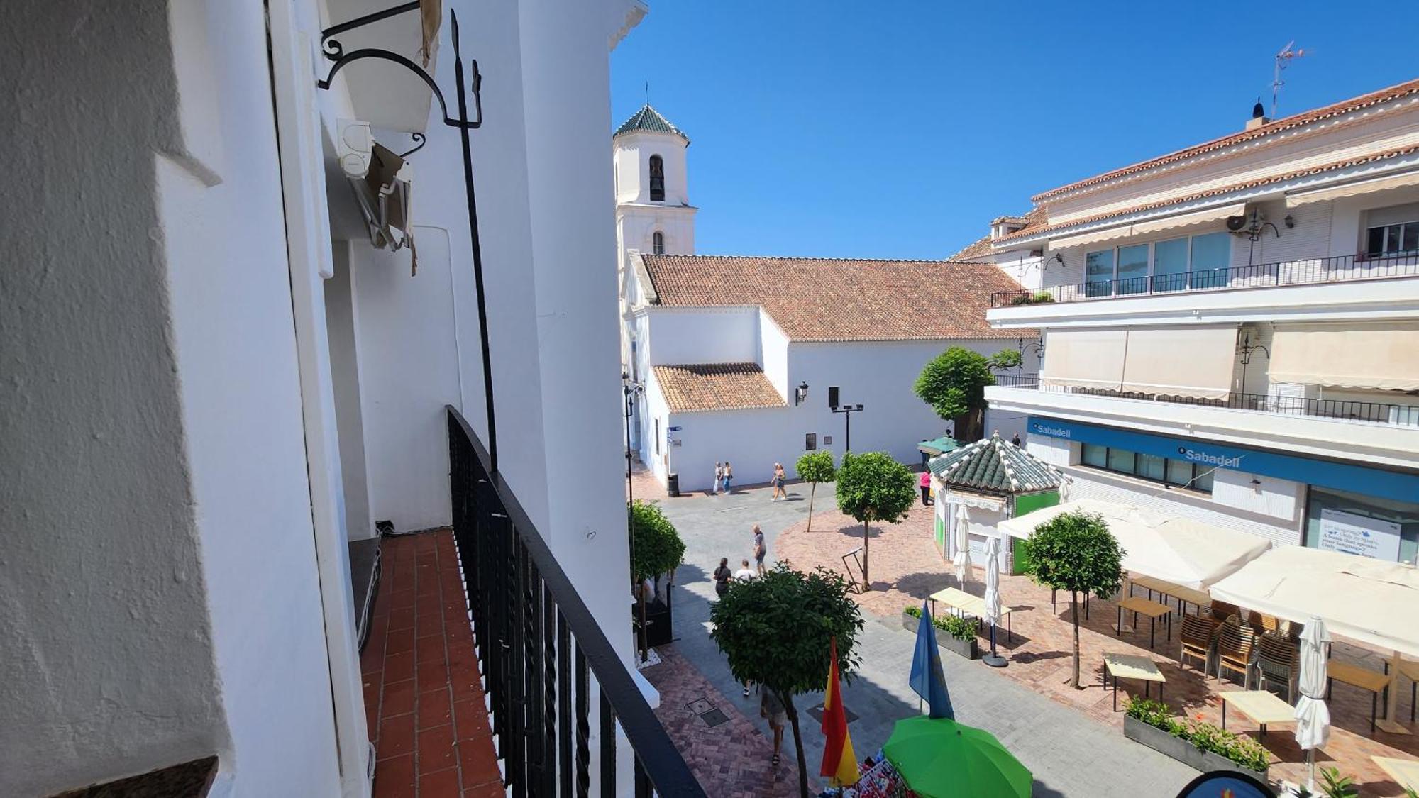 R1357 Balcon De Europa Apartment Nerja Exterior foto